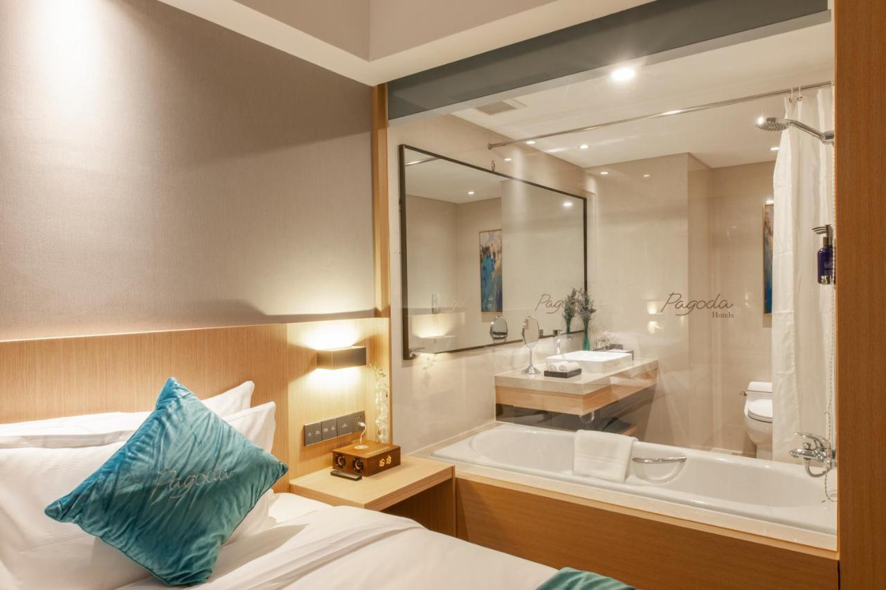 Shanghai Baixia Pagoda Hotel Eksteriør bilde