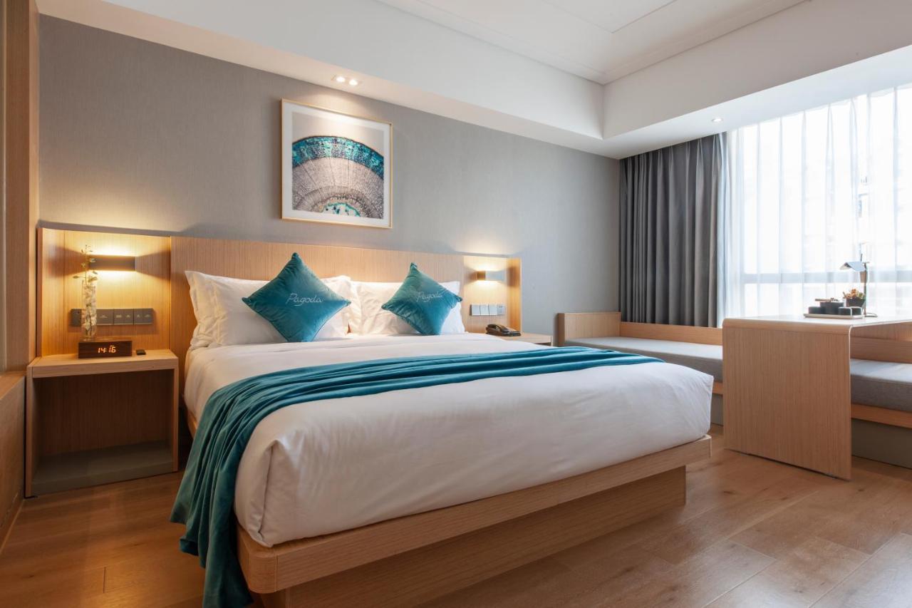 Shanghai Baixia Pagoda Hotel Eksteriør bilde