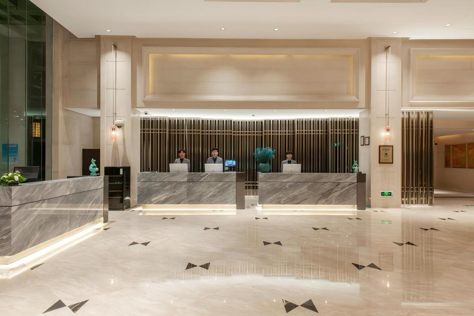 Shanghai Baixia Pagoda Hotel Eksteriør bilde